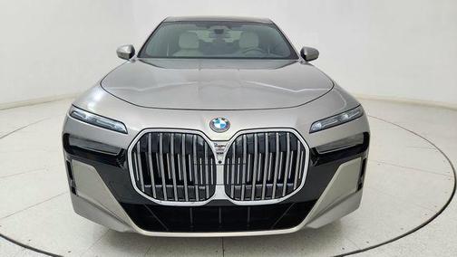 Gray Metallic 2025 BMW 740 xDrive