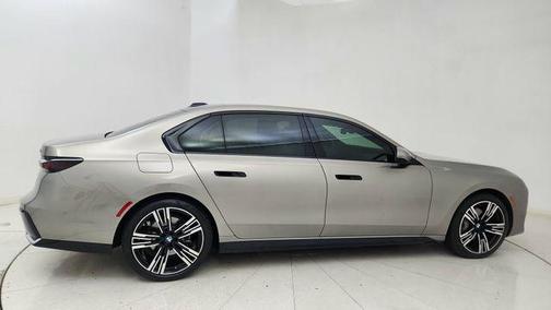 Gray Metallic 2025 BMW 740 xDrive