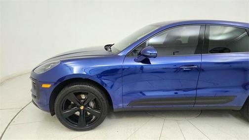 2024 Porsche Macan Base