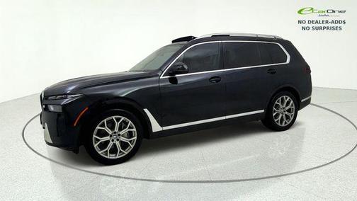 Black Sapphire Metallic 2025 BMW X7 xDrive40i