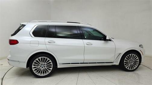 2021 BMW X7 xDrive40i