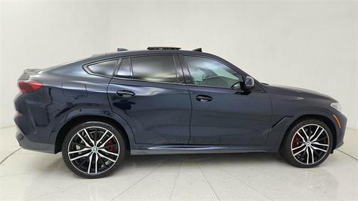 2023 BMW X6 M50i
