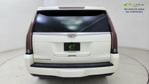 White Diamond Clearcoat 2015 Cadillac Escalade Luxury