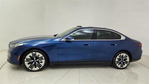 2024 BMW i5 eDrive40