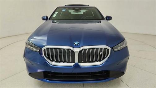 2024 BMW i5 eDrive40