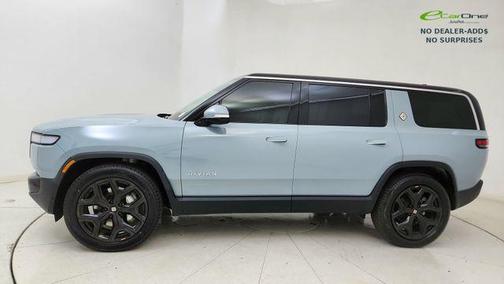 Limestone 2024 Rivian R1S Adventure Dual Motor Max Pack