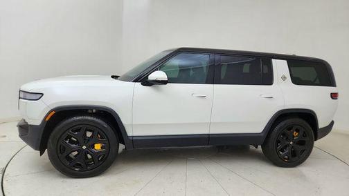 2024 Rivian R1S Adventure Quad Motor Large Pack