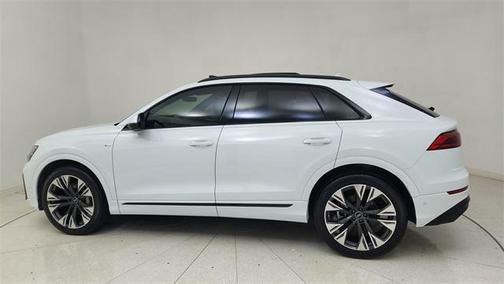 2025 Audi Q8 55 Prestige