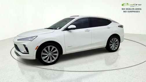White Frost Tricoat 2024 Buick Envista Avenir FWD