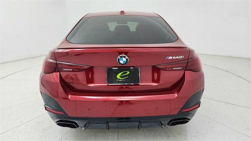 2025 BMW M440 i