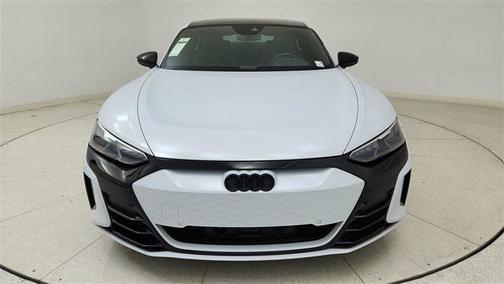 2023 Audi e-tron GT Premium Plus quattro