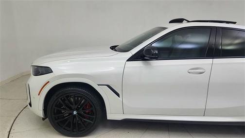 2025 BMW X6 M60i