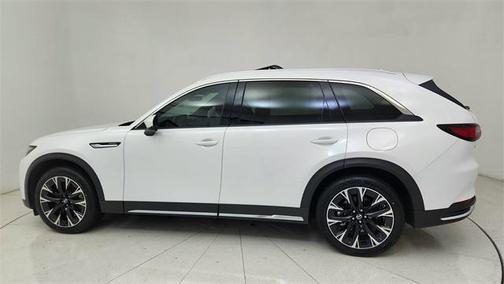 2024 Mazda CX-90 PHEV Premium Plus