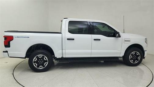 2023 Ford F-150 Lightning XLT