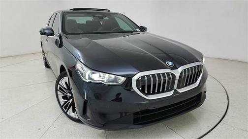 2025 BMW 530 i
