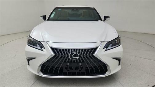 2024 Lexus ES 300h Base