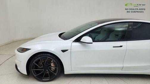 Pearl White Multi-Coat 2025 Tesla Model 3 Performance