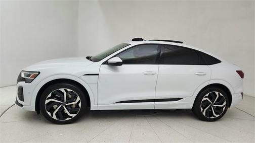 2024 Audi Q8 e-tron Premium Plus
