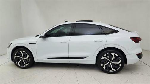 2024 Audi Q8 e-tron Premium Plus