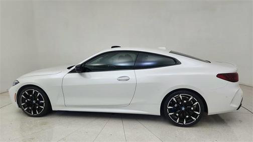 2025 BMW M440 i
