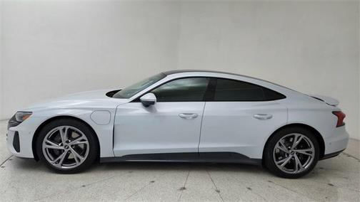 2023 Audi e-tron GT Prestige quattro