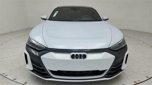 2023 Audi e-tron GT Prestige quattro