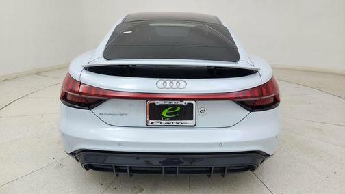 2023 Audi e-tron GT Prestige quattro