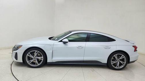 2023 Audi e-tron GT Prestige quattro