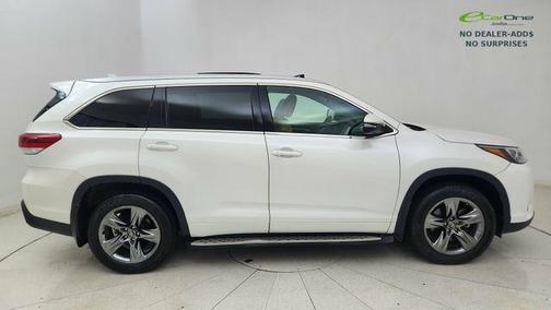 Blizzard Pearl 2017 Toyota Highlander Limited Platinum