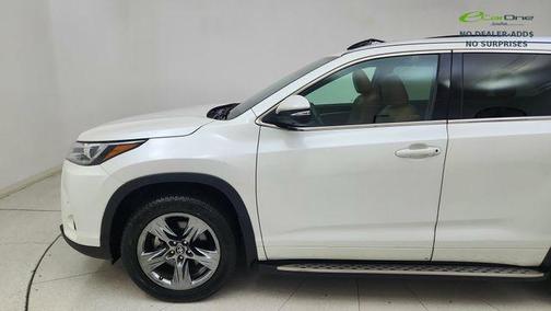Blizzard Pearl 2017 Toyota Highlander Limited Platinum