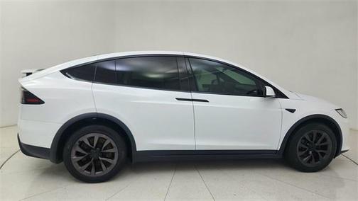 2023 Tesla Model X Standard Range
