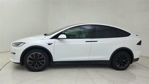 2023 Tesla Model X Standard Range