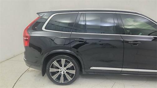 2025 Volvo XC90 Plug-In Hybrid T8 Ultra 6-Seater
