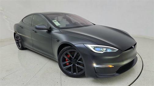 2023 Tesla Model S Plaid