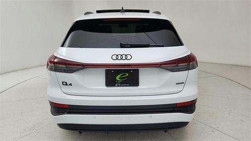 2024 Audi Q4 e-tron Premium Plus 50 quattro