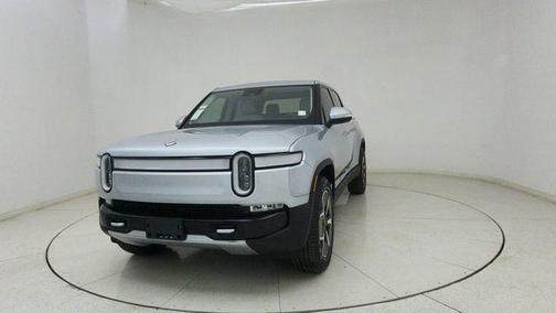 LA Silver 2023 Rivian R1T Adventure Quad Motor Large Pack