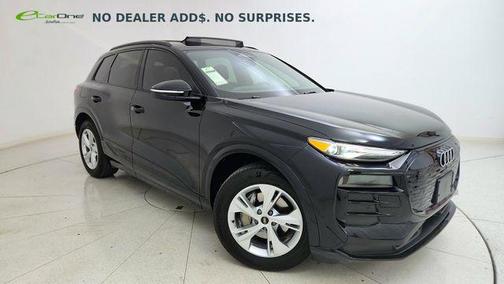 Mythos Black Metallic 2025 Audi Q6 e-tron Premium