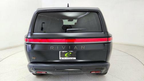 2024 Rivian R1S Adventure Quad Motor Large Pack