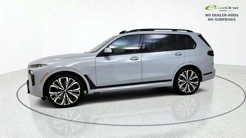 Brooklyn Grey Metallic 2024 BMW X7 xDrive40i