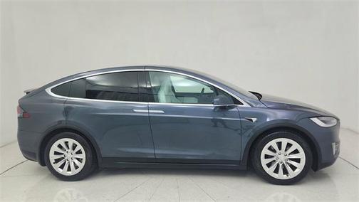 2017 Tesla Model X 75D