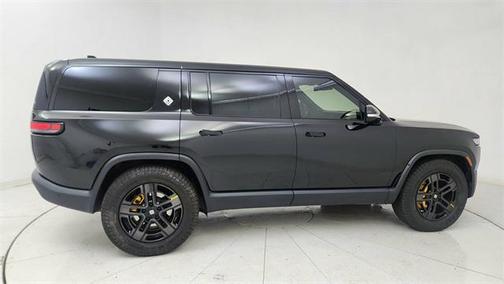 2023 Rivian R1S Adventure