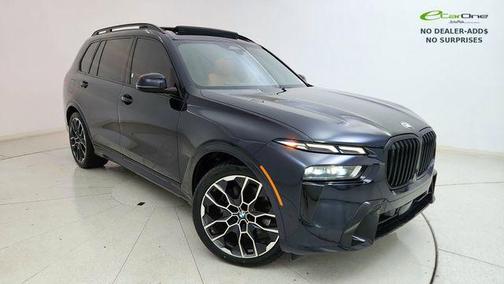 Carbon Black Metallic 2024 BMW X7 xDrive40i