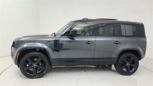 2025 Land Rover Defender 110 V8