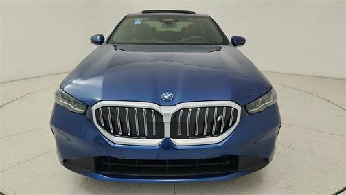 2025 BMW i5 xDrive40