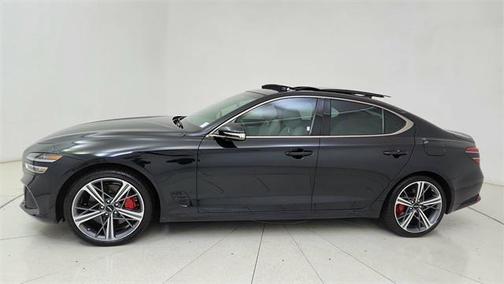 2025 Genesis G70 2.5T RWD