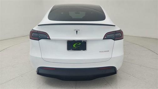 2024 Tesla Model Y Performance Dual Motor All-Wheel Drive