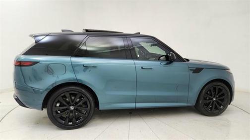 2024 Land Rover Range Rover Sport SE