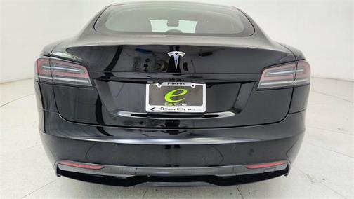 2022 Tesla Model S Base