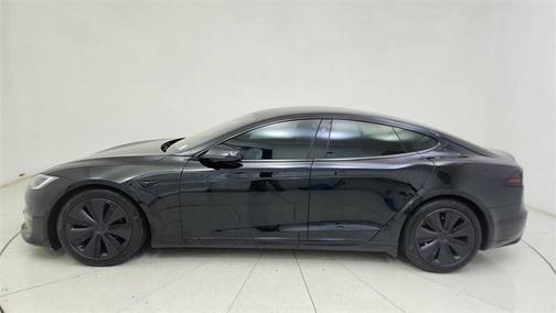 2022 Tesla Model S Base