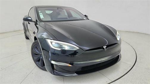 2022 Tesla Model S Base